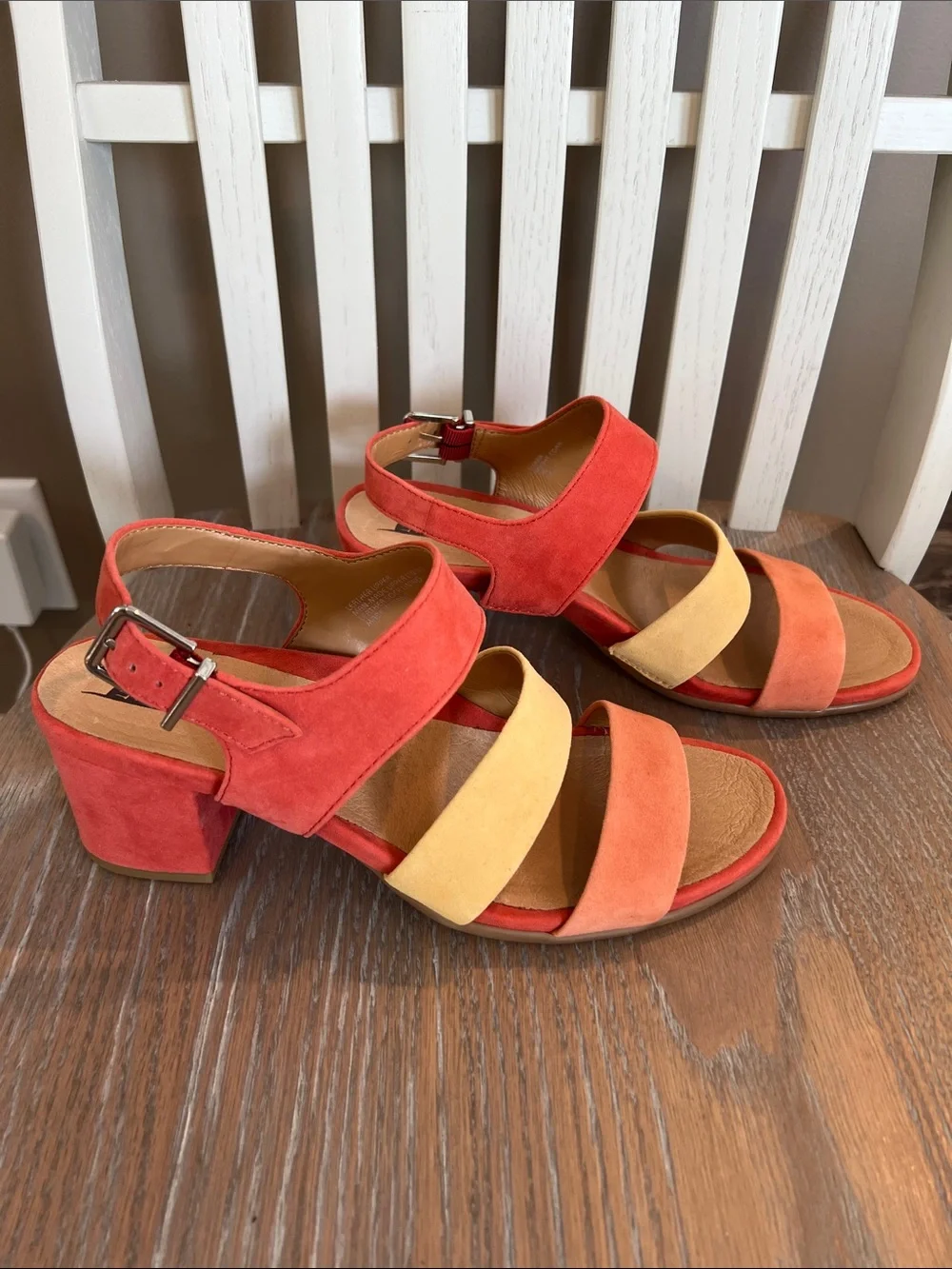 Colorblock Suede Leather Strap Sandals